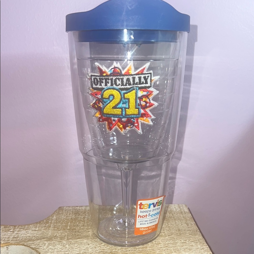 Tervis‎ Officially 21 Tumbler with Blue Lid with Wine tumbler